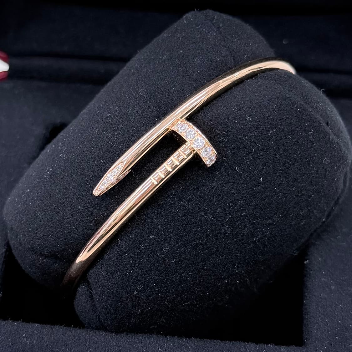 1400[S+급/20호] 까르띠에 저스트 앵끌루 다이아 못 팔찌 로즈골드 상품이미지7