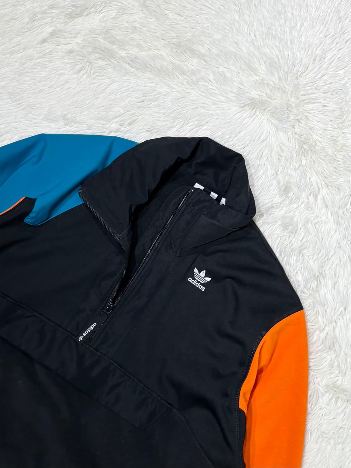 아디다스 배색 플리스 반집업 상품이미지6