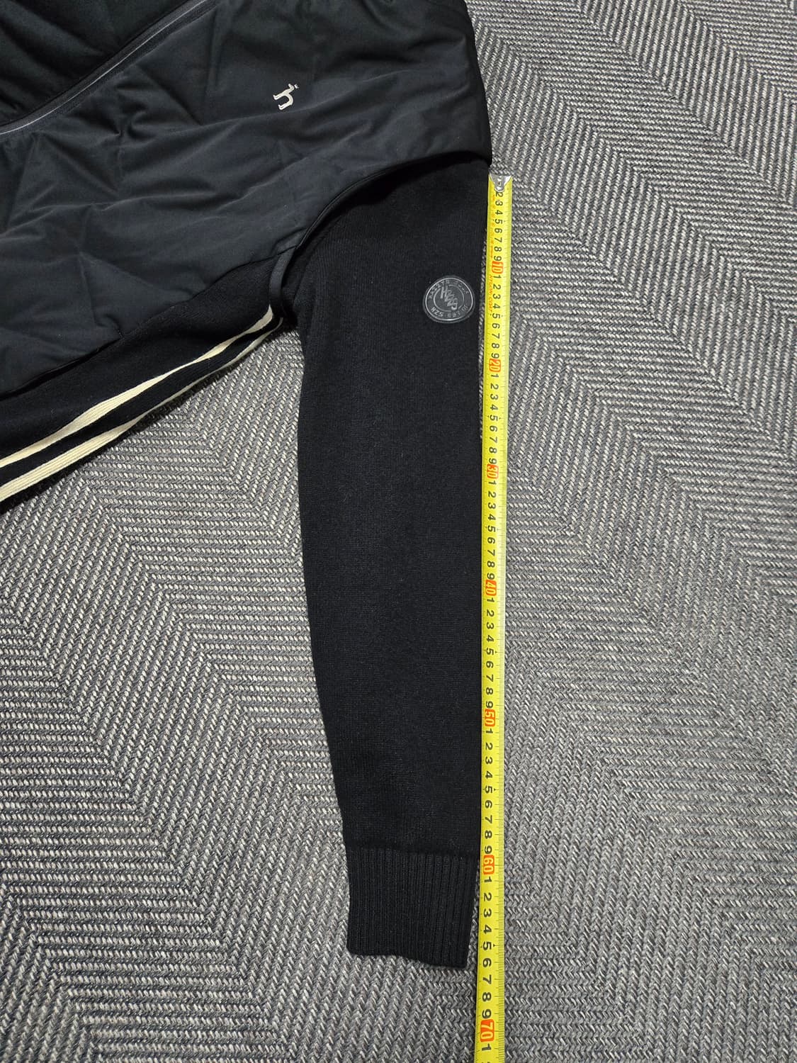 헤지스 골프 블랙 구스다운패딩 니트 가디건 방풍점퍼 상품이미지8