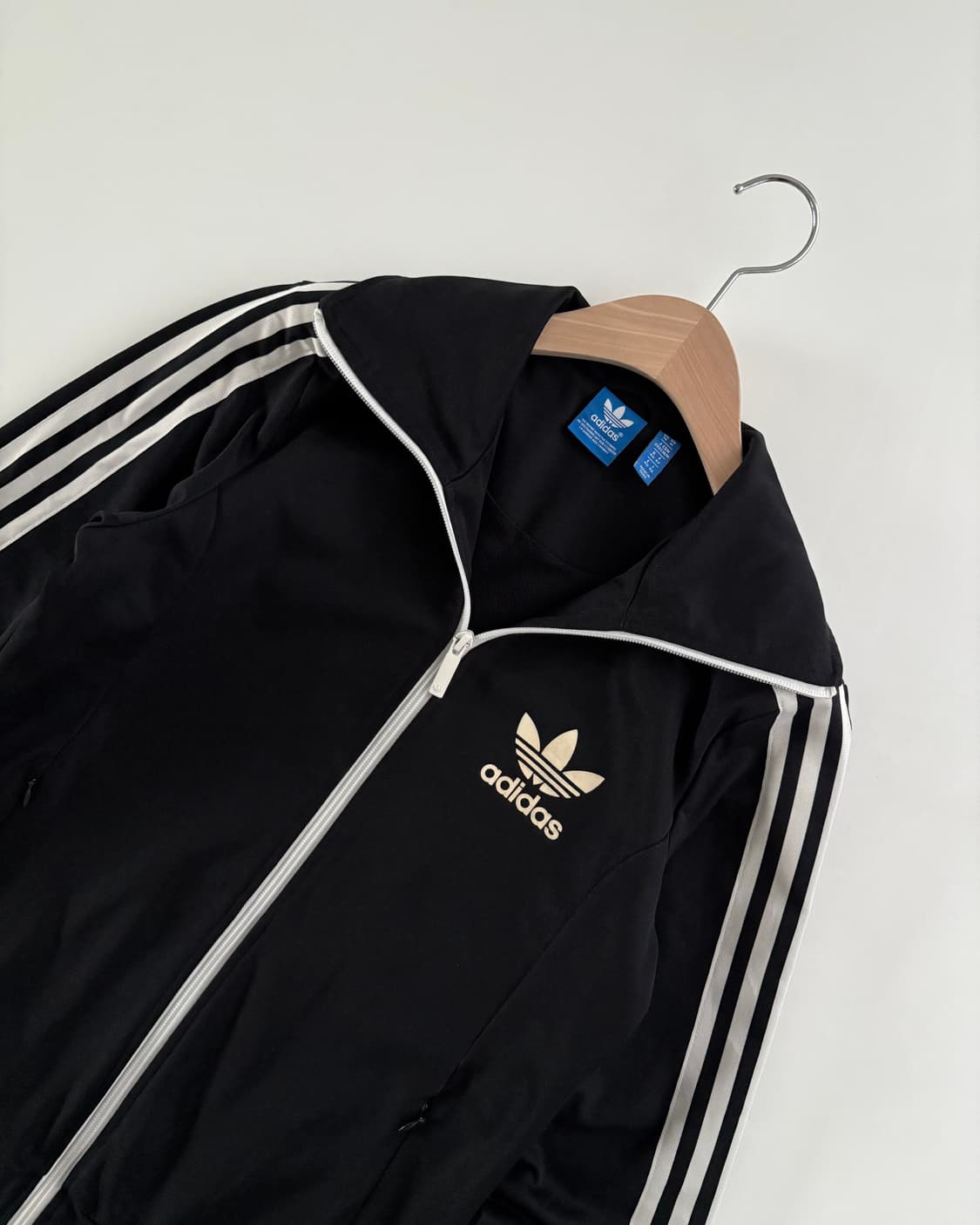 Adidas 아디다스 유로파 블랙컬러 트랙탑 상품이미지4