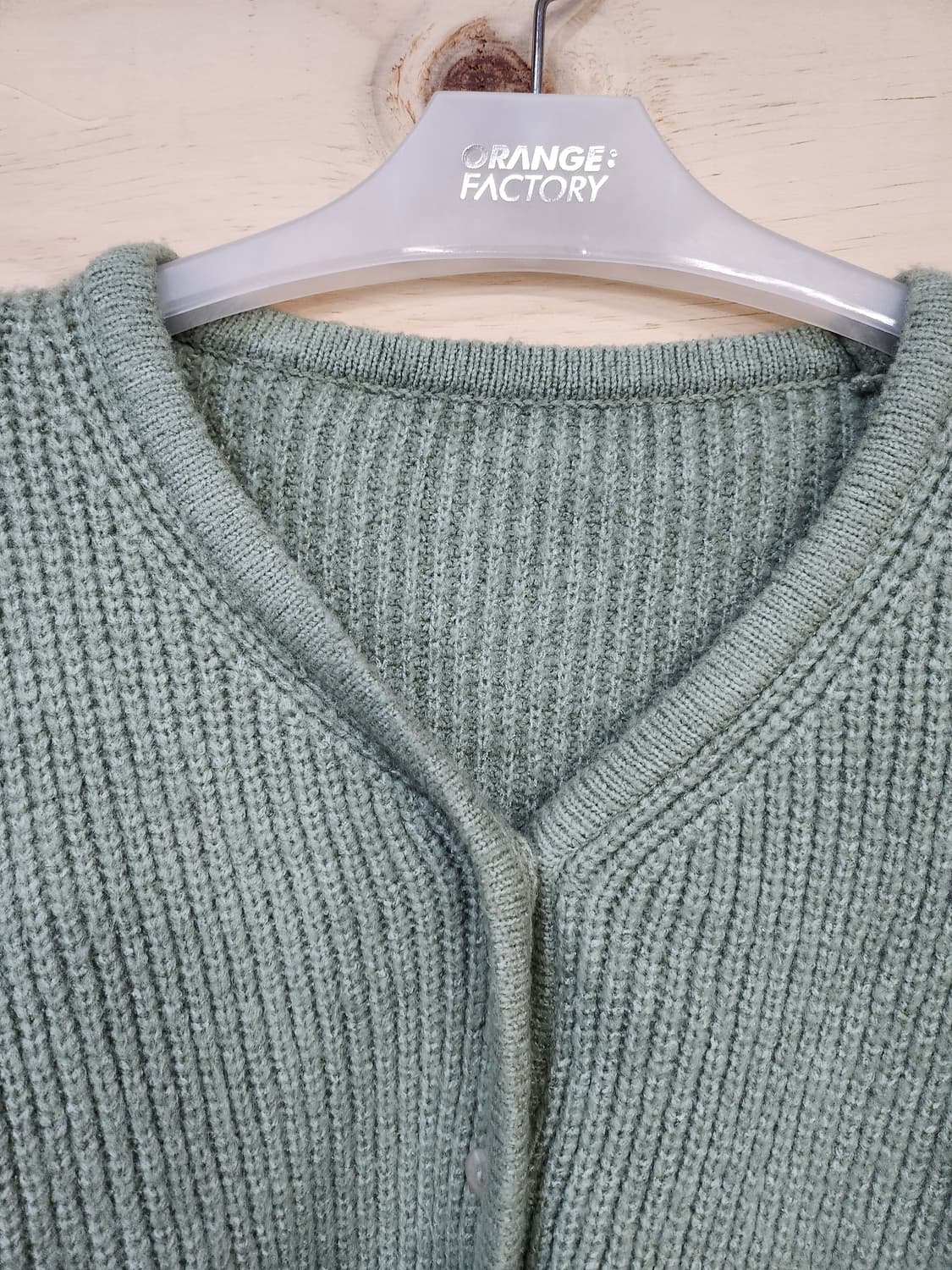 570) 크롭 니트 가디건 상품이미지3