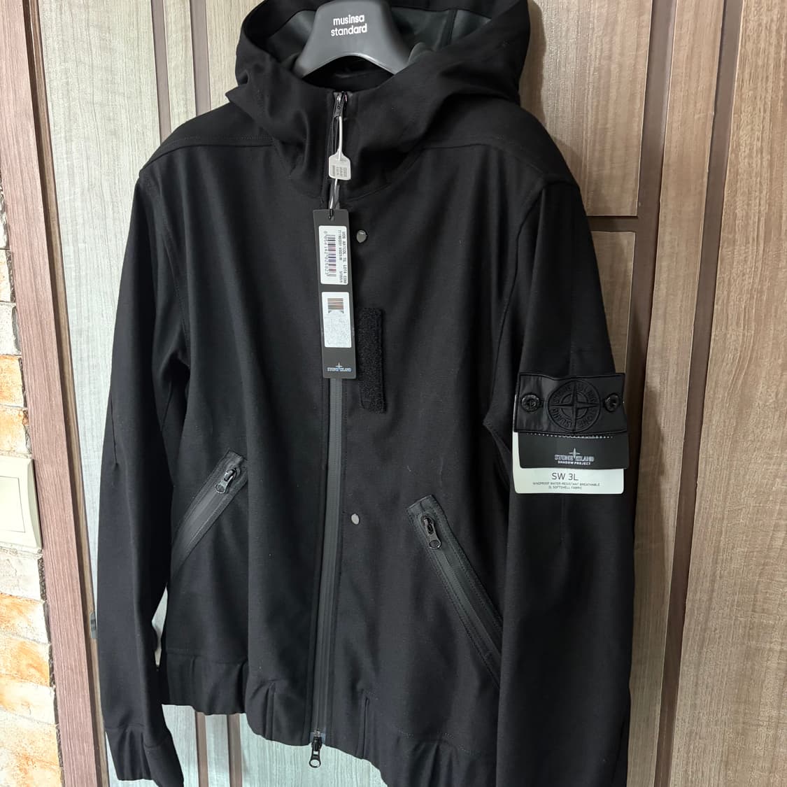 새상품(M)스톤아일랜드 쉐도우프로젝트 블랙 후드 자켓 상품이미지1