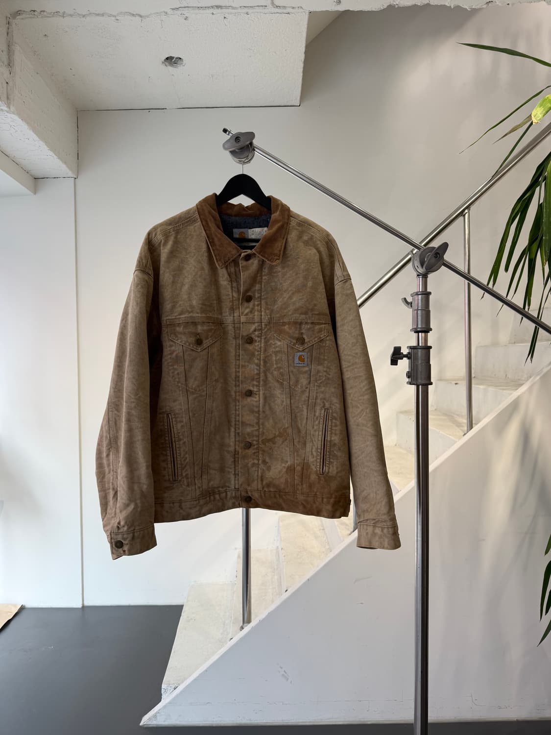 칼하트 AJB006 트러커 자켓 상품이미지1