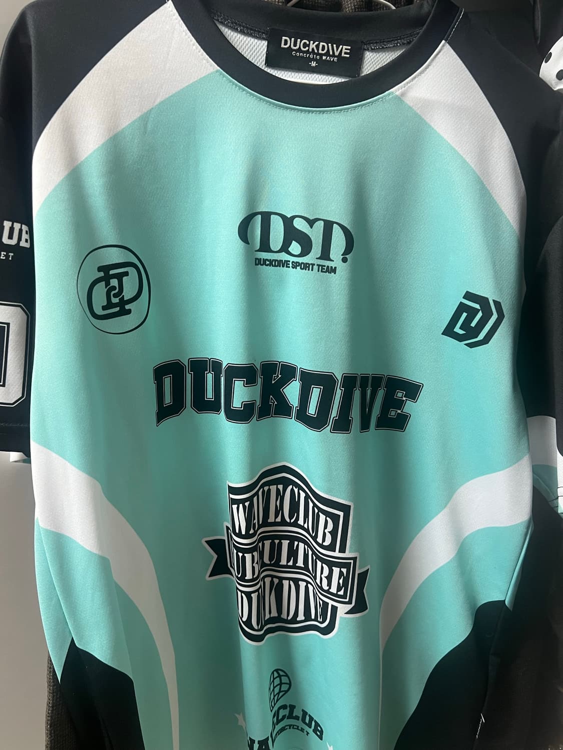 덕다이브 메쉬 숏 슬리브 민트 상품이미지1