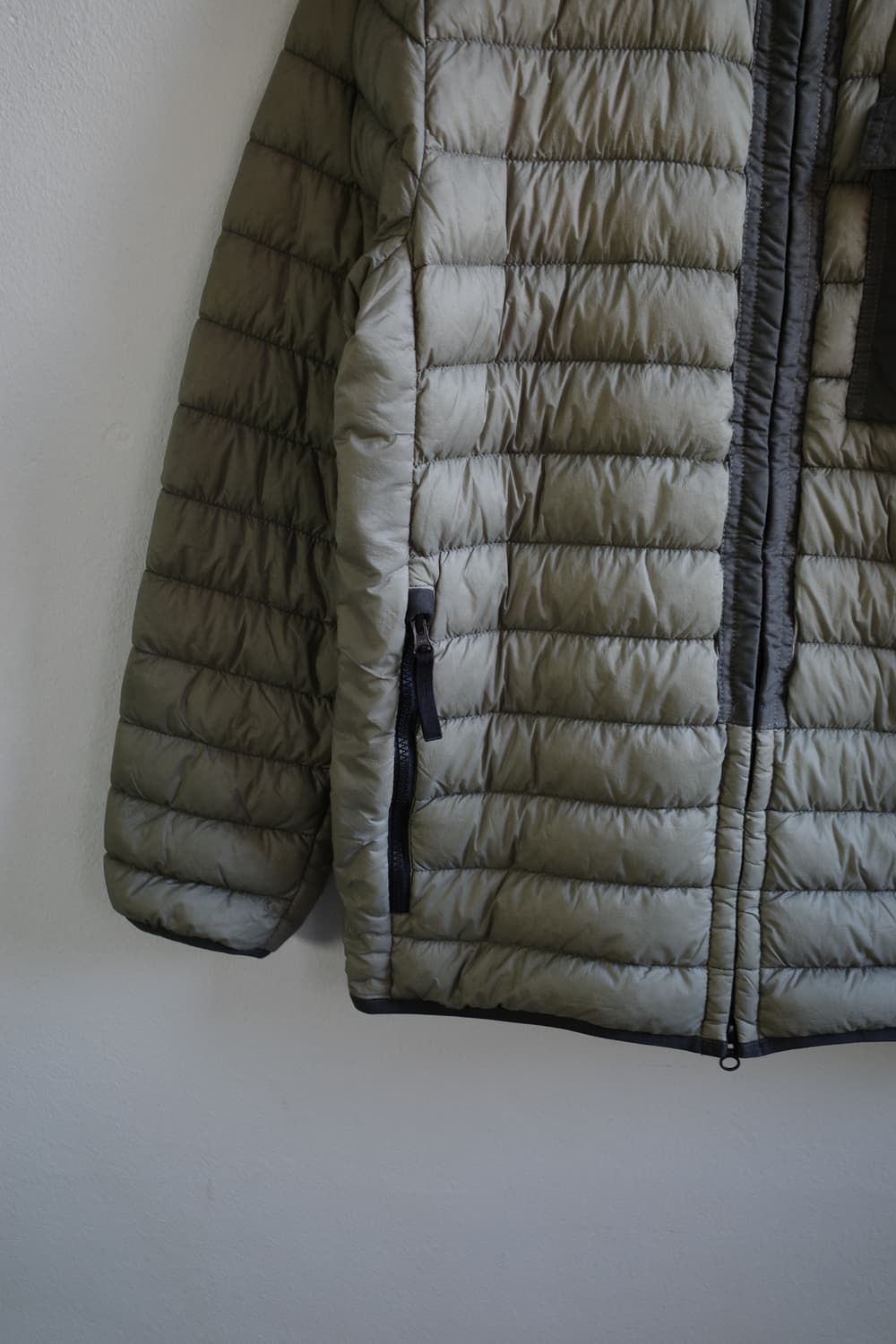 스톤아일랜드 가먼트다잉 마이크로 얀 다운 상품이미지3