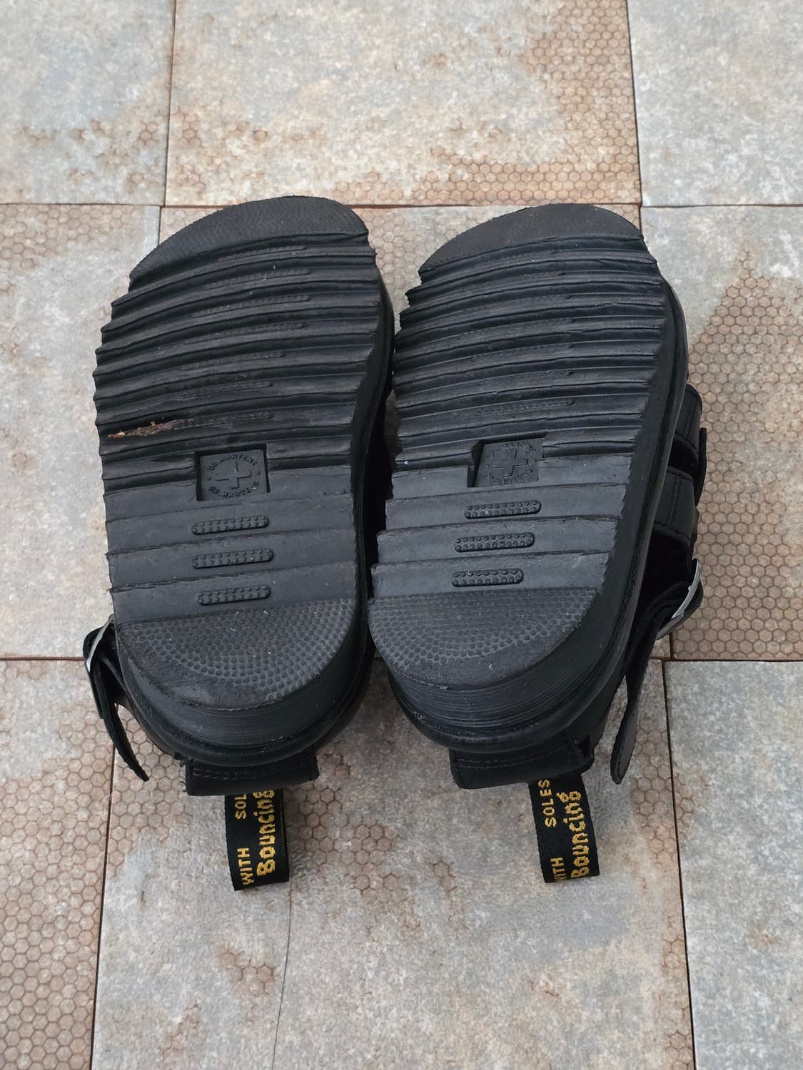 (220)닥터마틴 테리 블랙 샌들  상품이미지8