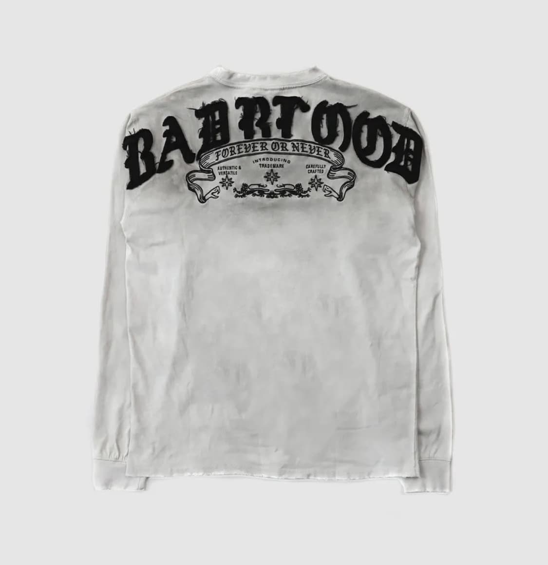 배드블러드 미스틱 패치 로고 롱슬리브 상품이미지1