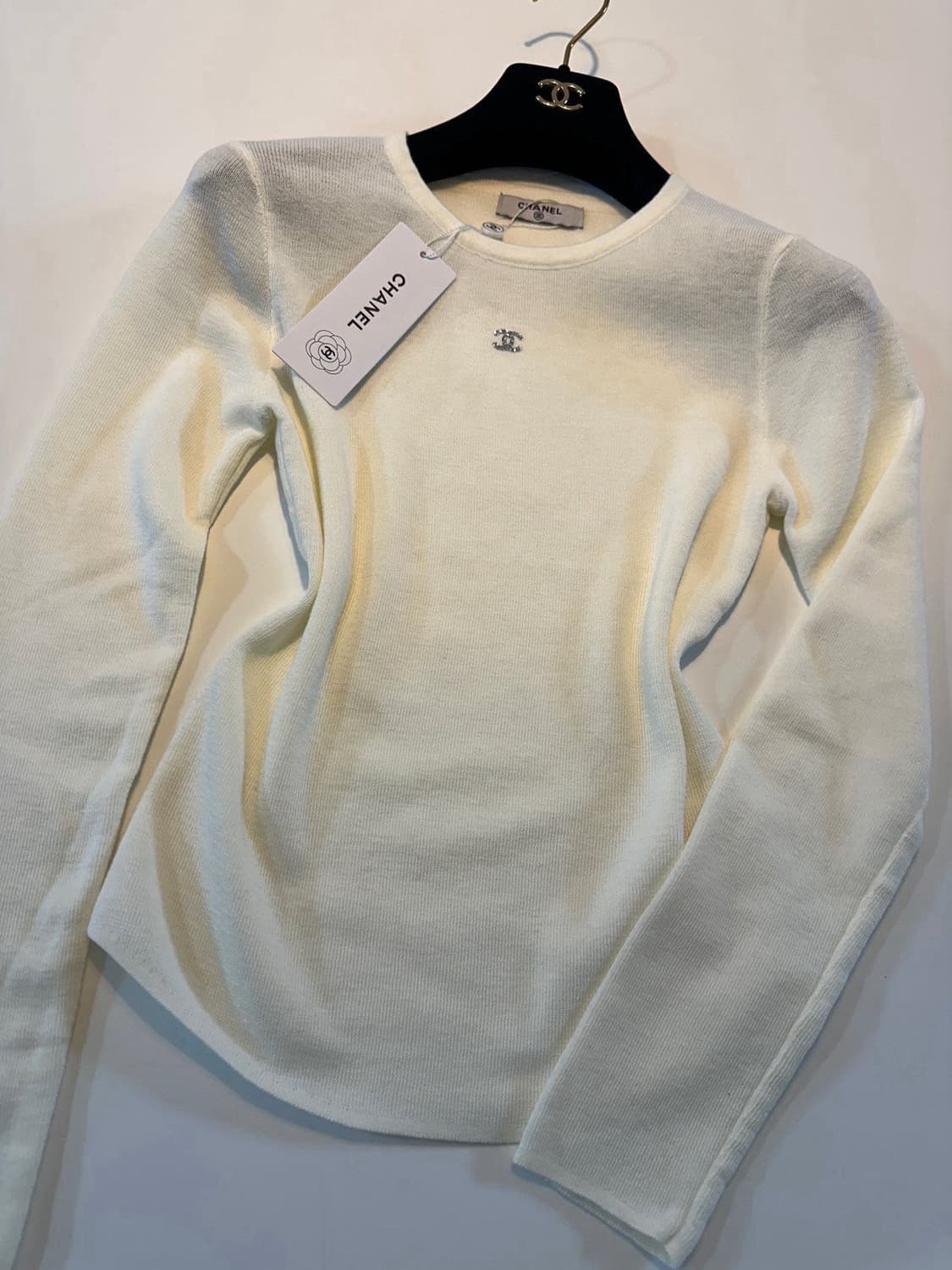 (새상품)샤넬니트 상품이미지3