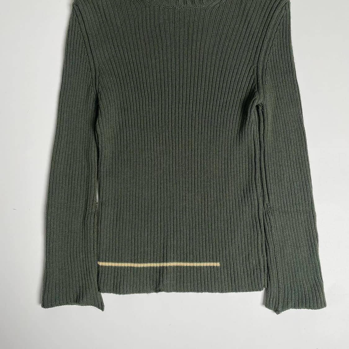 Byblos 화이트 크로스 울 100 터틀넥 니트 (italy)  상품이미지3