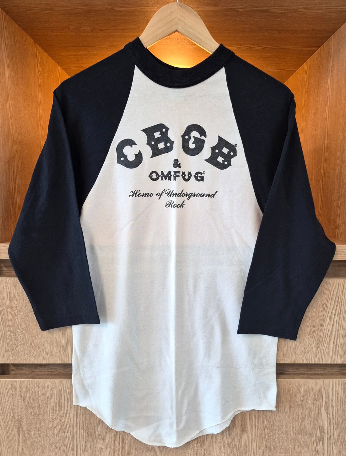90s VINTAGE CBGB 3/4 Baseball Raglan Tee 상품이미지1