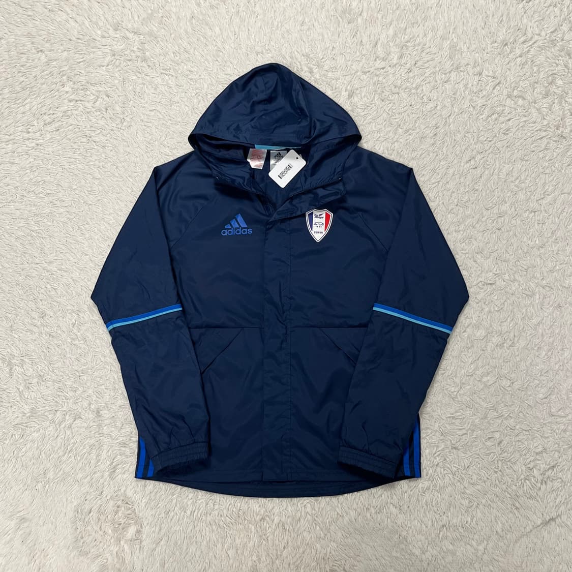 아디다스 수원블루윙즈 바람막이 상품이미지1