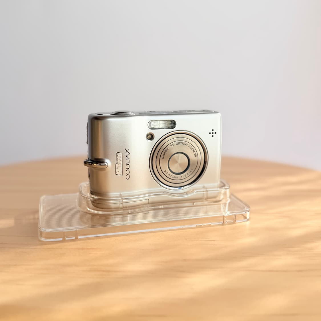 ✨민트급✨ Nikon COOLPIX  니콘 쿨픽스 L12 클래식 실버🤍 상품이미지1