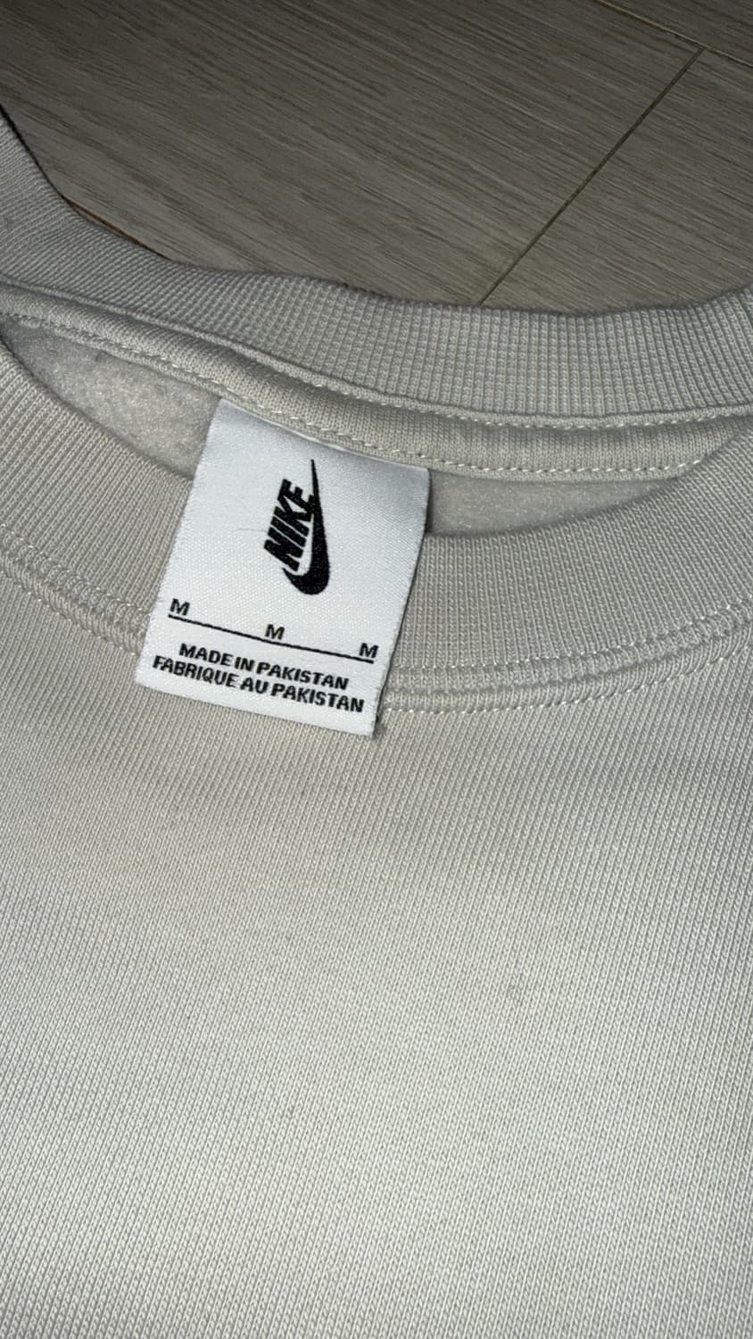 나이키 맨투맨 상품이미지2