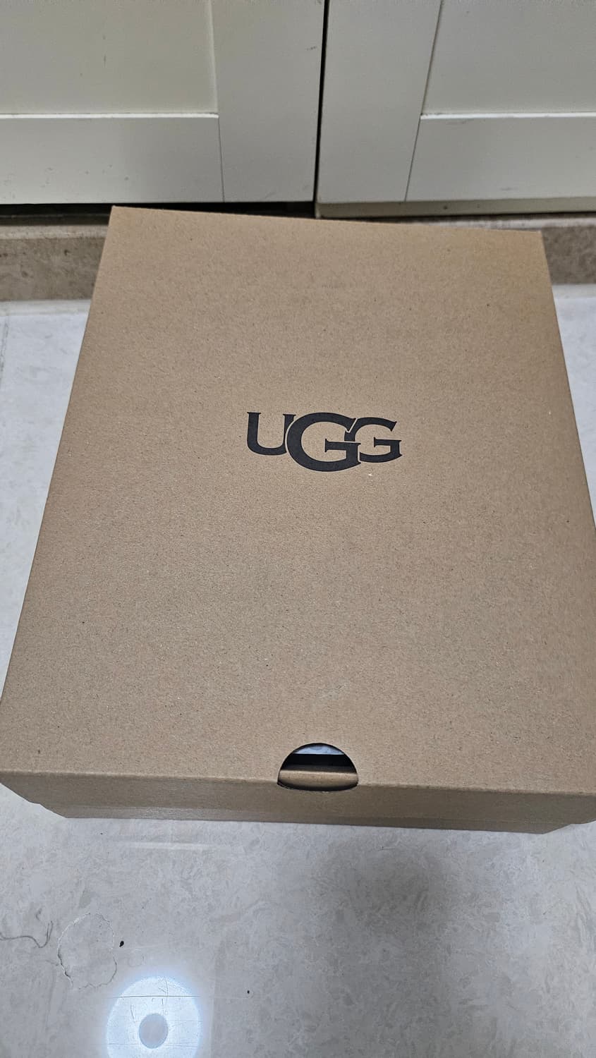 미국정품 UGG 어그 키즈 클래식 미니2 size 6(245) 새상품 상품이미지6