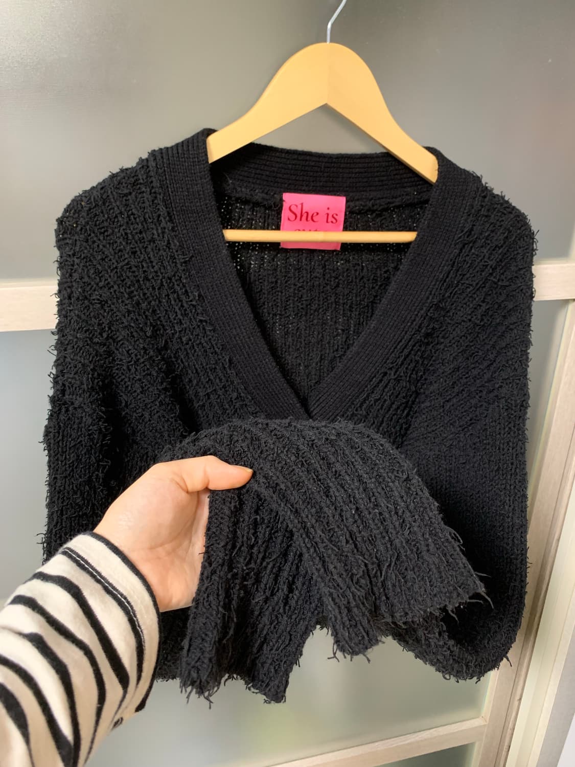 쉬이즈큐트 플러피 가디건 블랙 상품이미지3