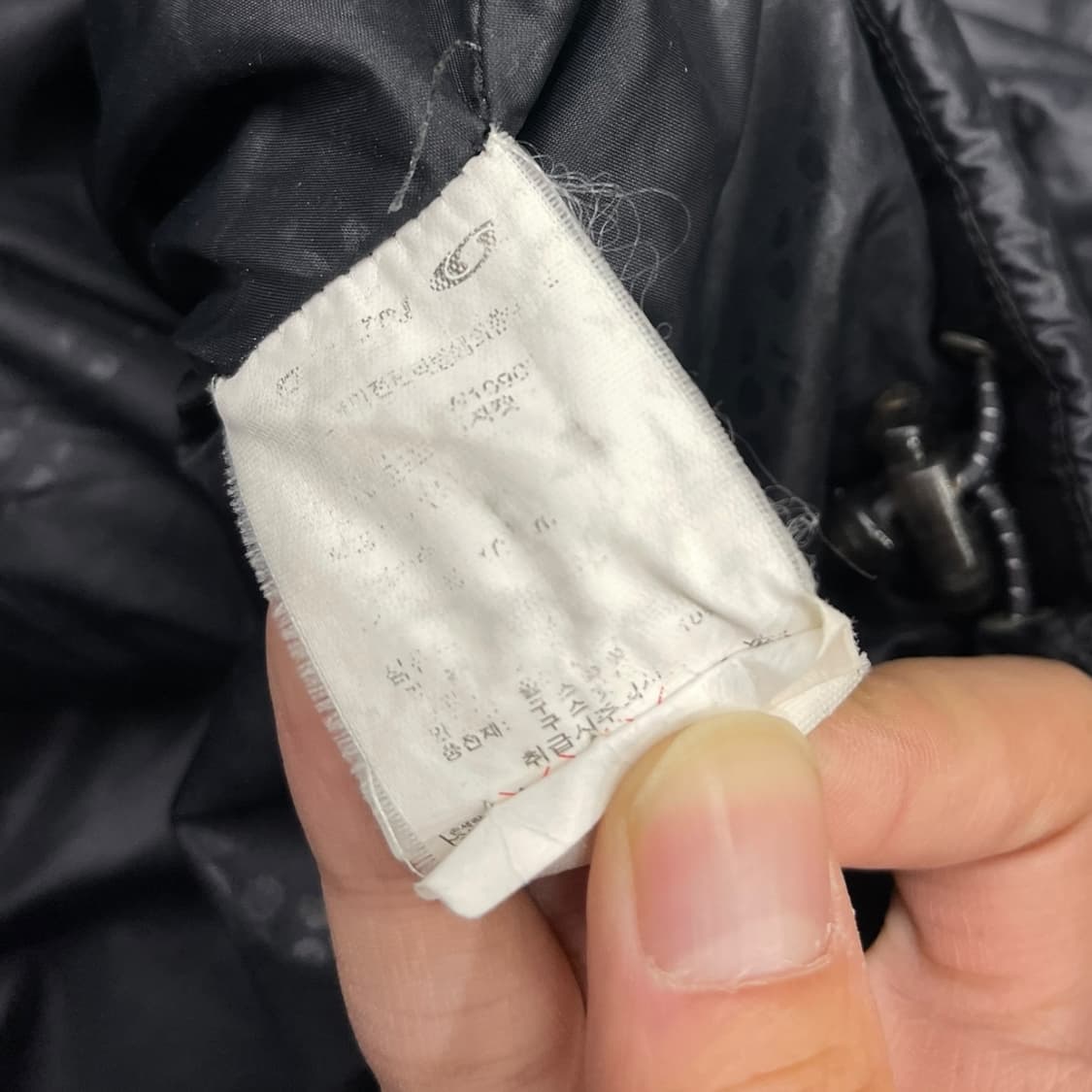 살로몬 구스다운 경량패딩 상품이미지8