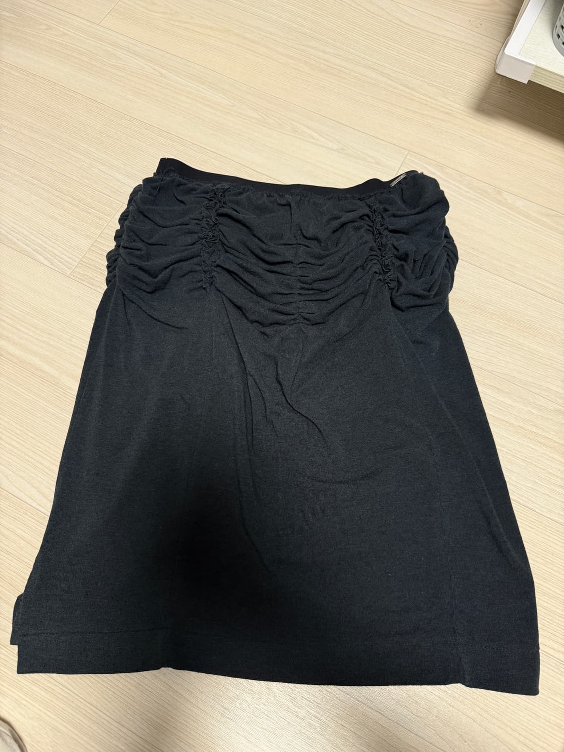 에옹쓰 밴드 프릴 스커트 네이비 상품이미지2