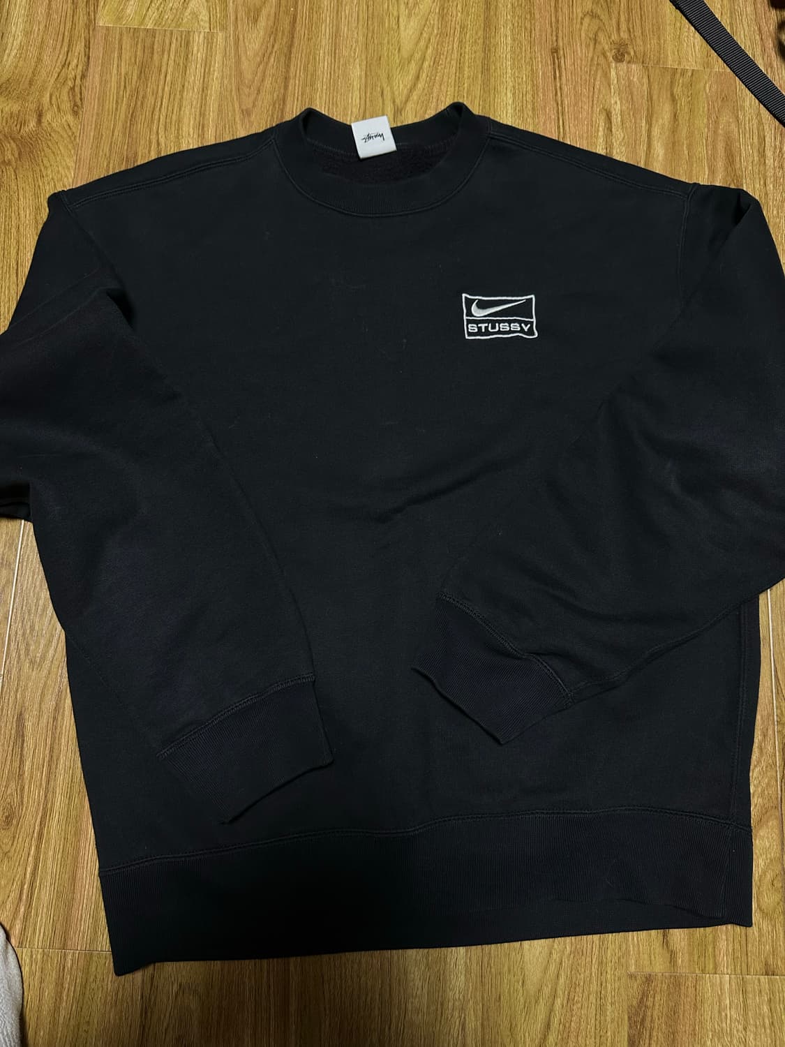 s 나이키 스투시 맨투맨 상품이미지1