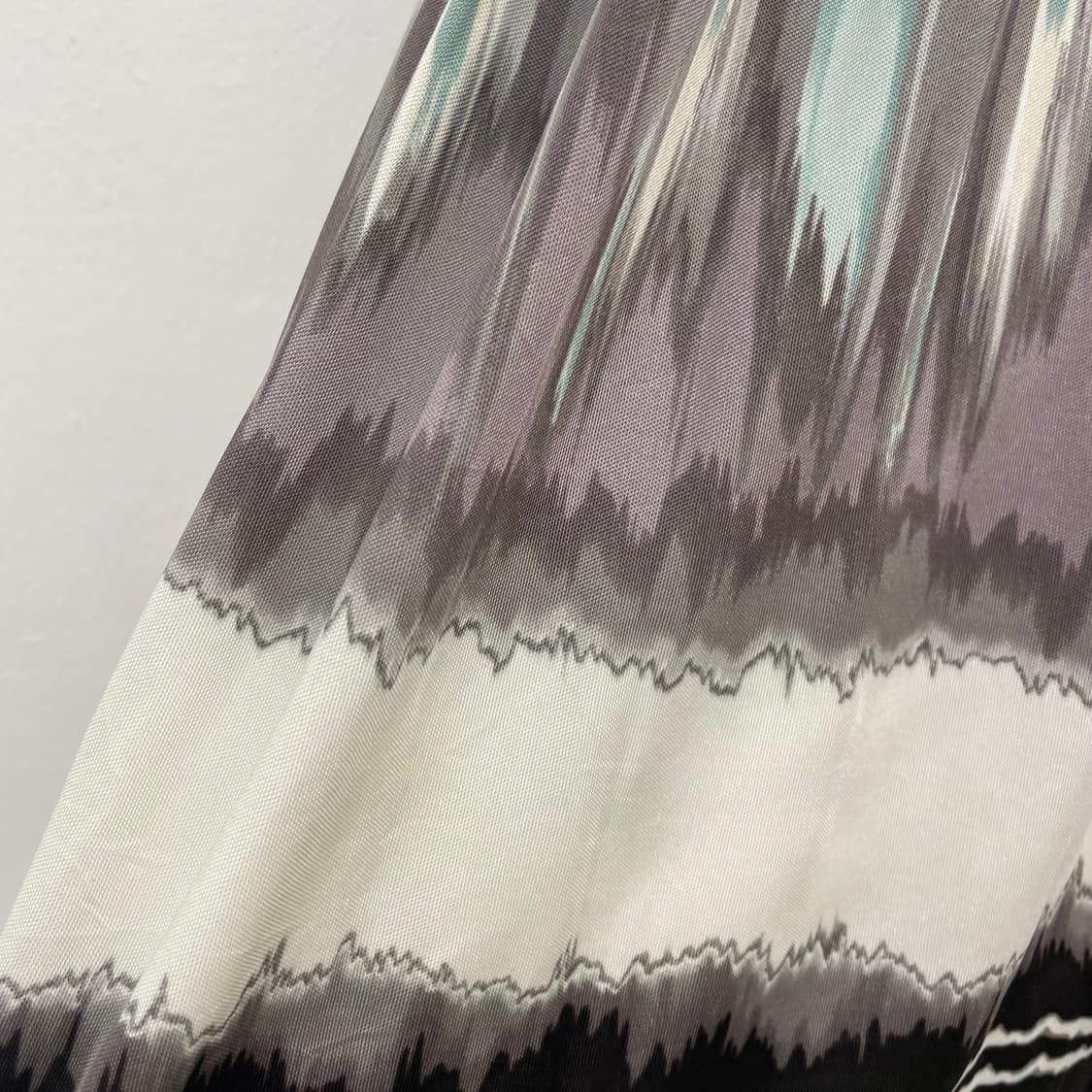Ash Mint Mist Midi Skirt 상품이미지2