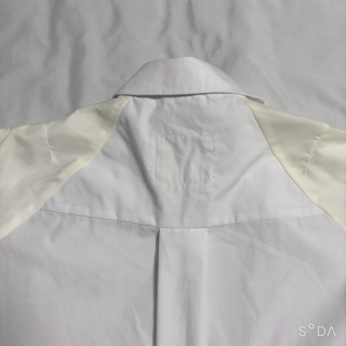 사카이 화이트 반팔 셔츠 2 상품이미지8