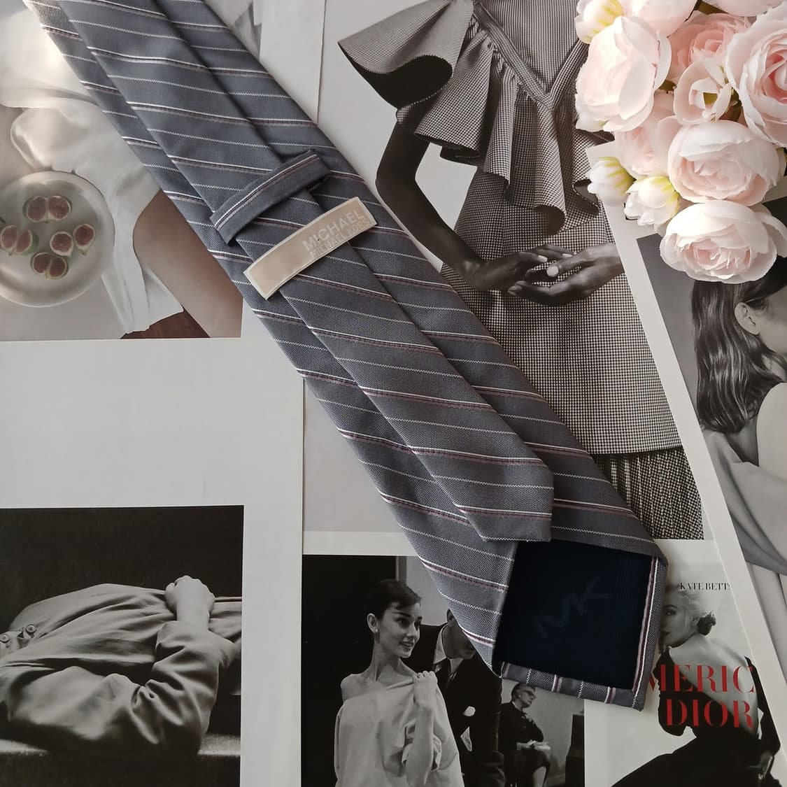 마이클코어스 실크 라이트그레이 슬림넥타이 7.8cm A+등급 A18865 상품이미지4