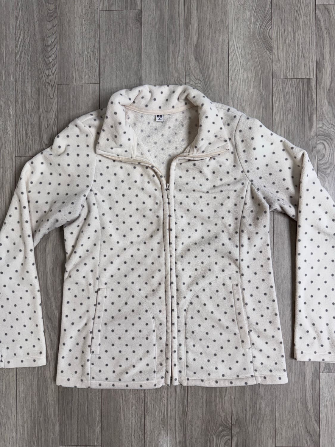 유니클로 도트 플리스 화이트 상품이미지4