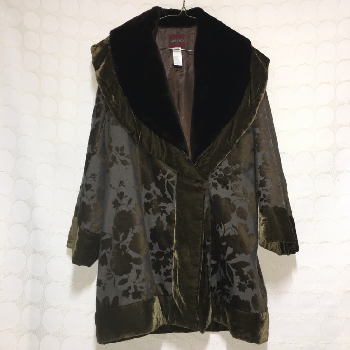 Kenzo 플로럴 벨벳 코트 상품이미지3