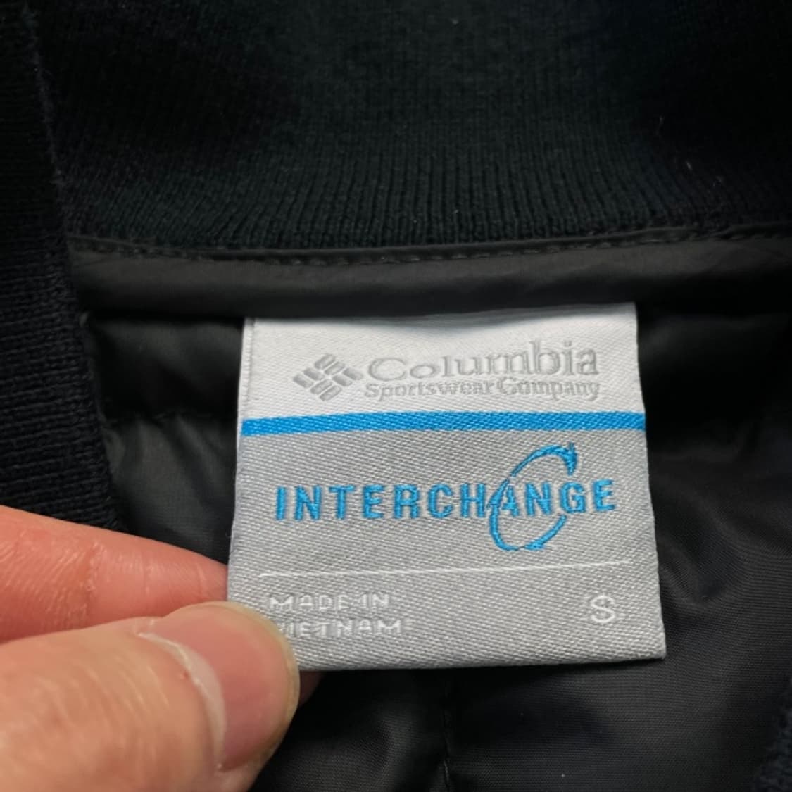 95 콜럼비아 경량패딩 상품이미지3