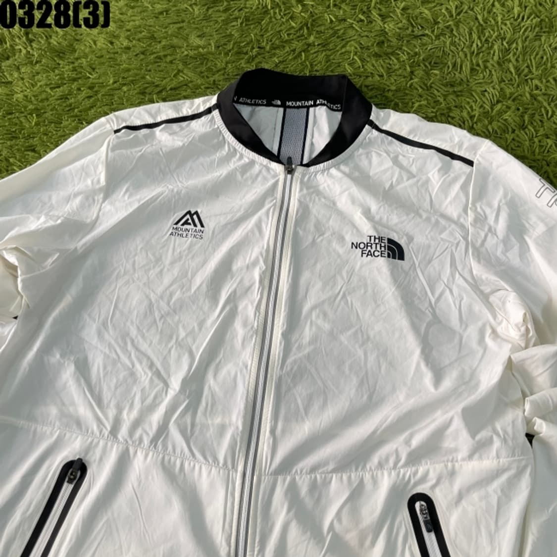 노스페이스 바람막이 자켓 상품이미지2