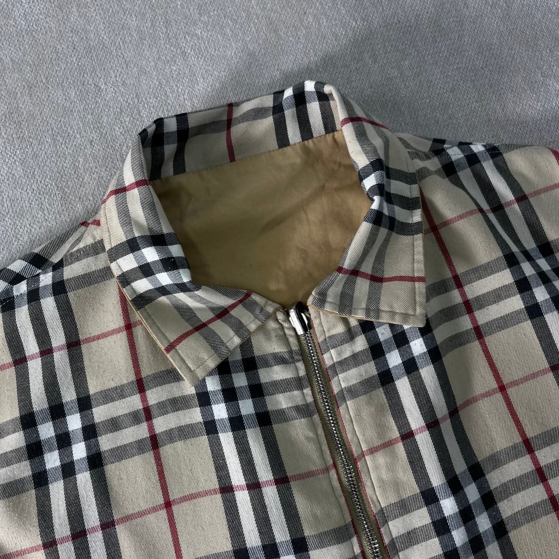 100 버버리 기마로고 리버시블 노바체크 왁스 자켓 상품이미지3