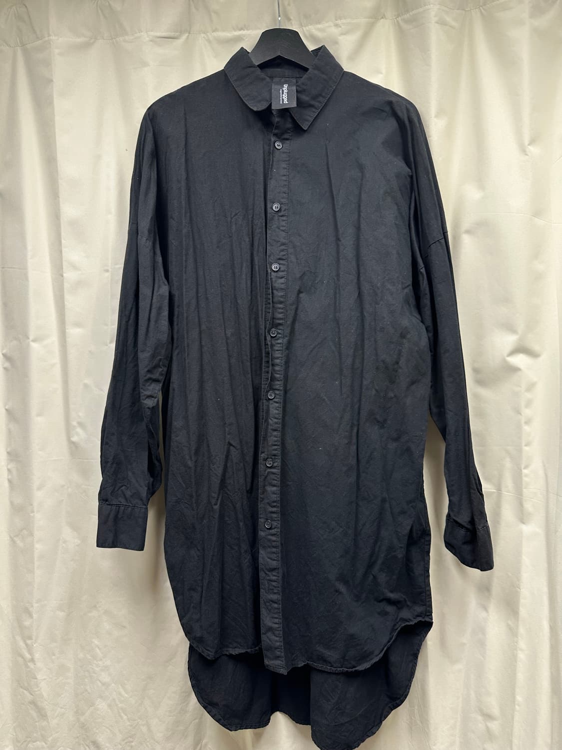 고딕웨어 언플러그드 뮤지엄 릭오웬스맛 롱셔츠 상품이미지1