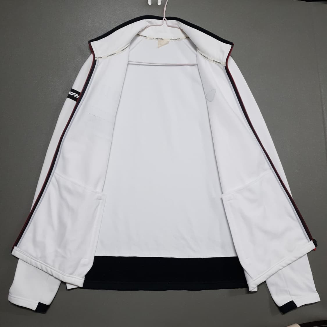 2XL (110) 다이나핏 히어로 TR 슈트 화이트 턴잇업 트랙탑 져지 상품이미지6