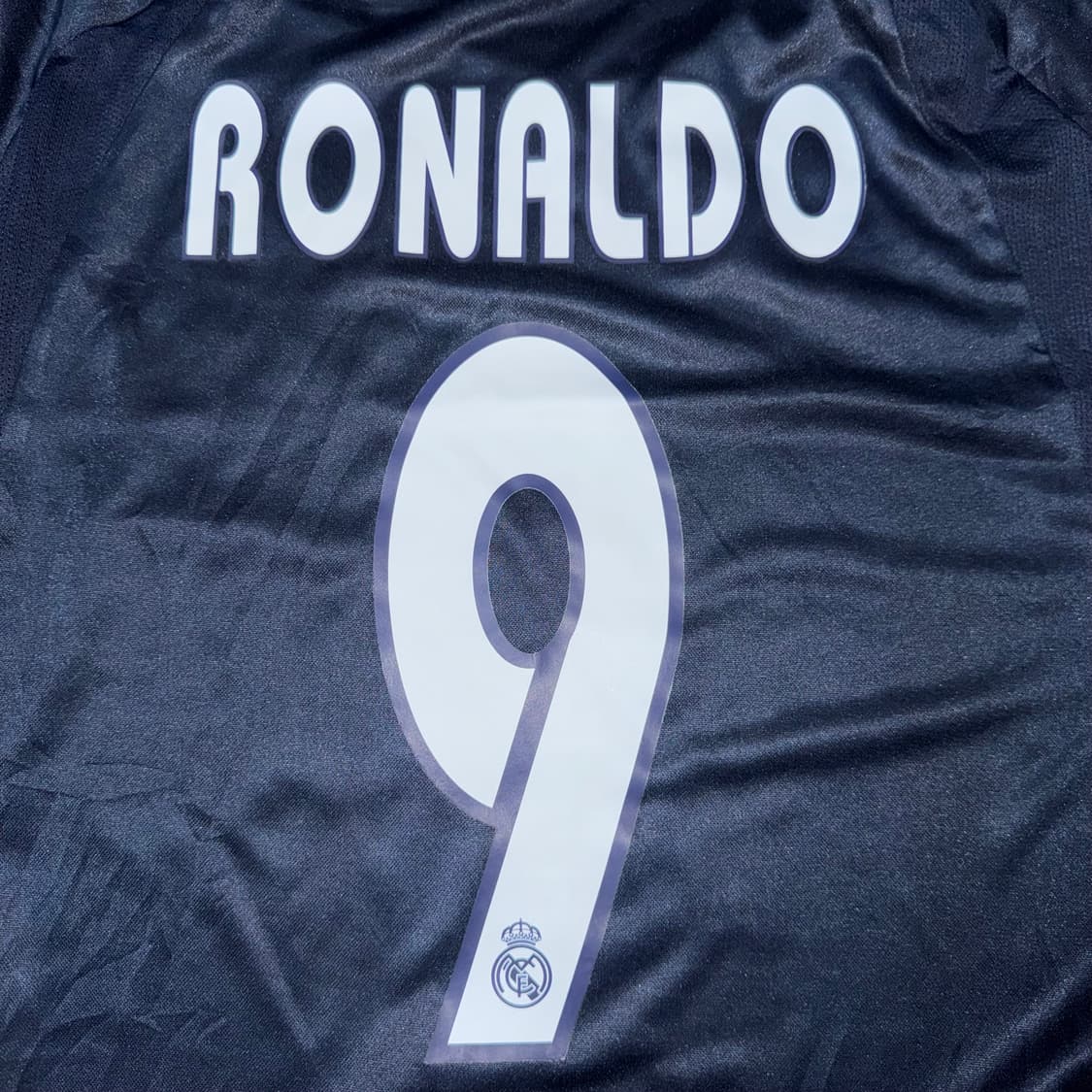 04-05 레알 마드리드 어웨이 유니폼 #9 호나우두 상품이미지7