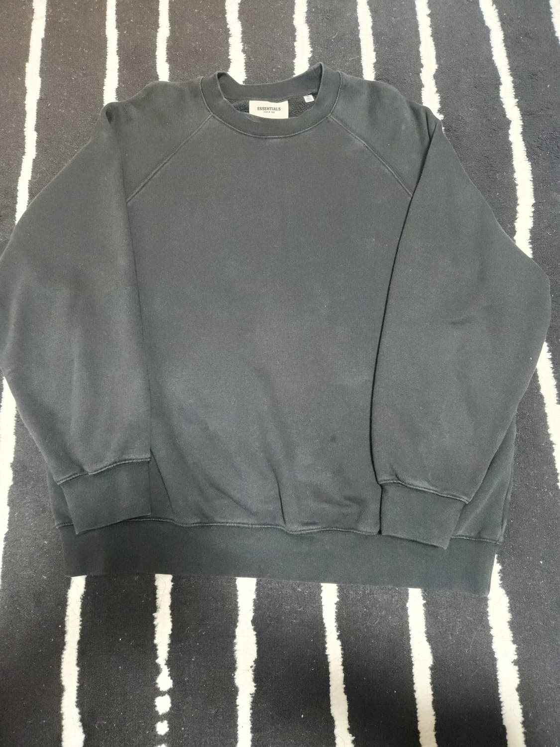 피어오브갓 에센셜 오버 크루넥 맨투맨 상품이미지2