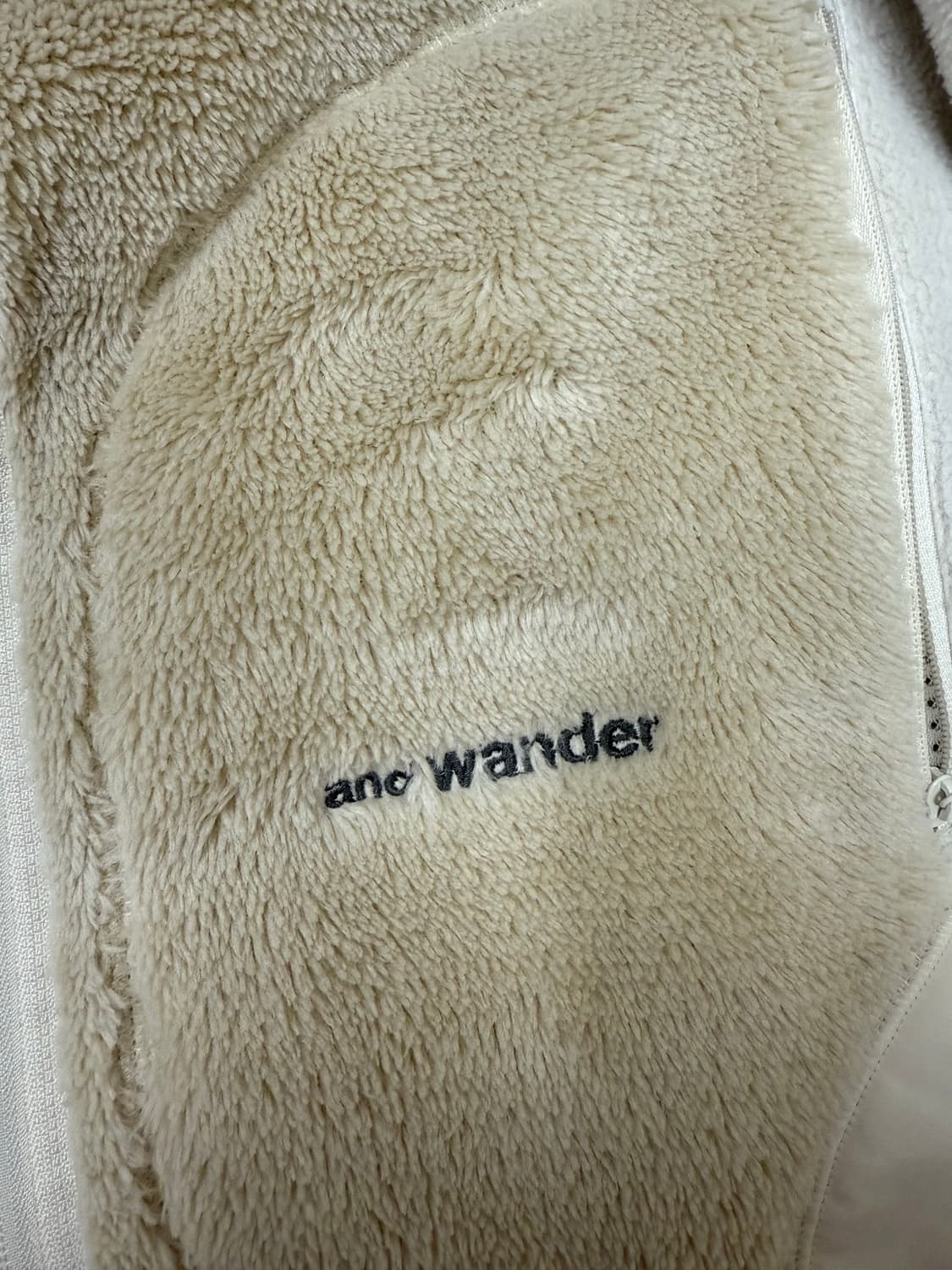 앤드원더 하이로프트 L 사이즈  상태 9.8/10  사진찍고 절대 안입습 상품이미지3