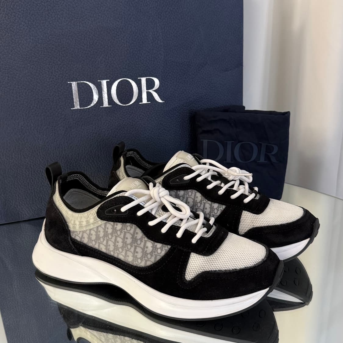 (41)디올 오블리크 b25 러너 스니커즈   상품이미지1