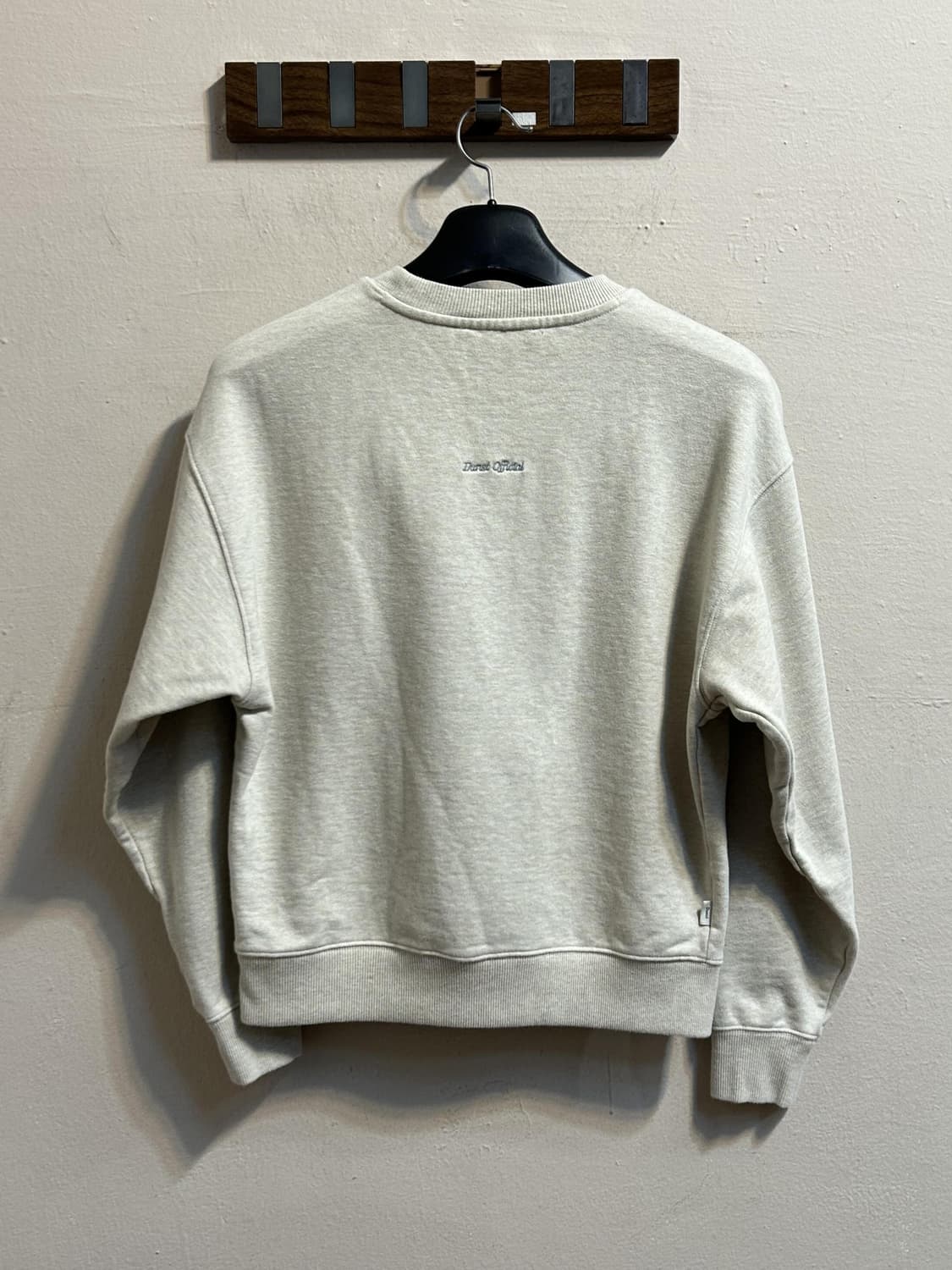 던스트 큐피드 캠퍼스 스웻셔츠 상품이미지5