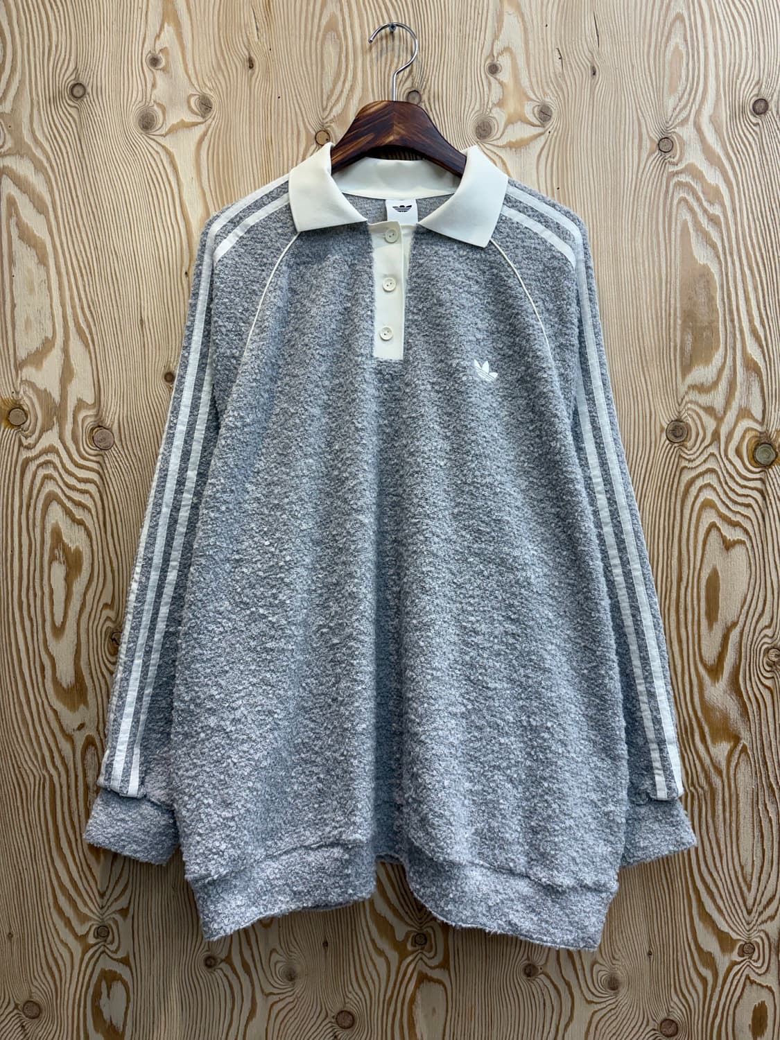 아디다스 부클 오버사이즈 럭비티 상품이미지1