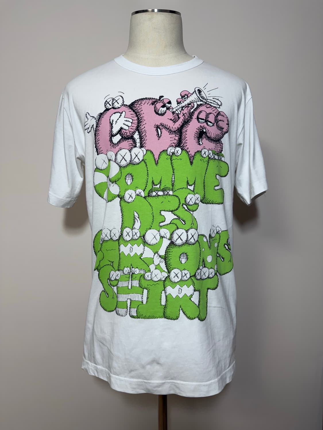 꼼데가르송 셔츠 KAWS 반팔 XL 상품이미지1