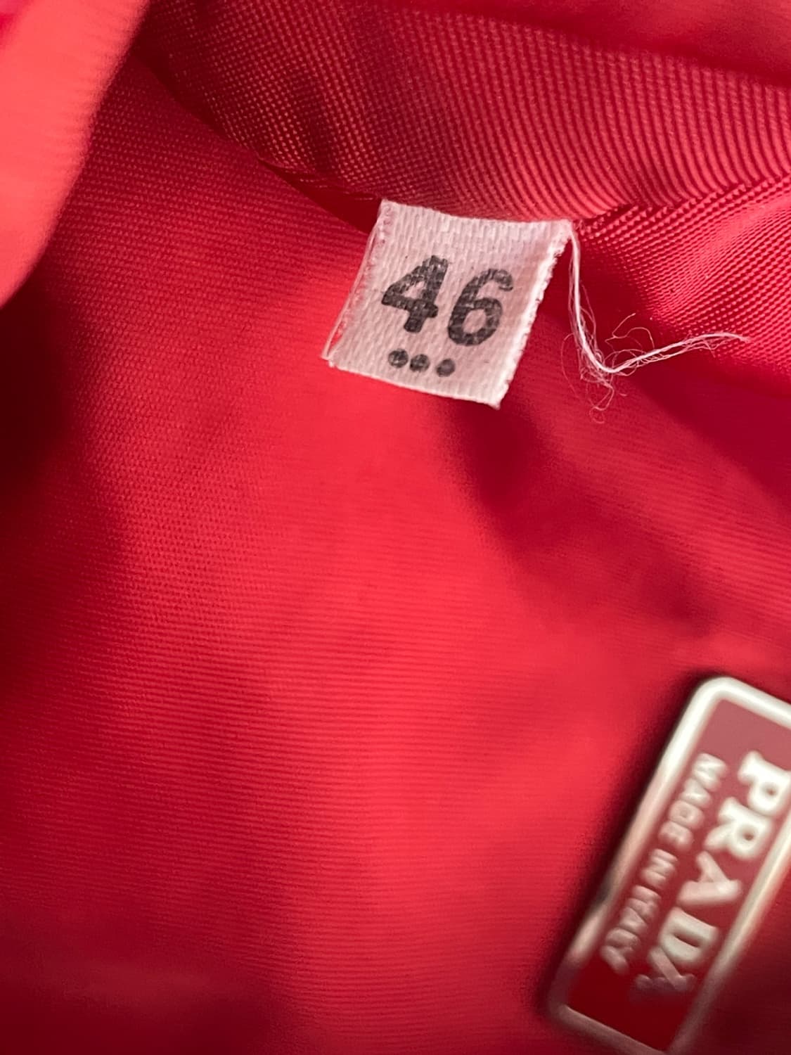 프라다 리나일론 호보백 상품이미지9