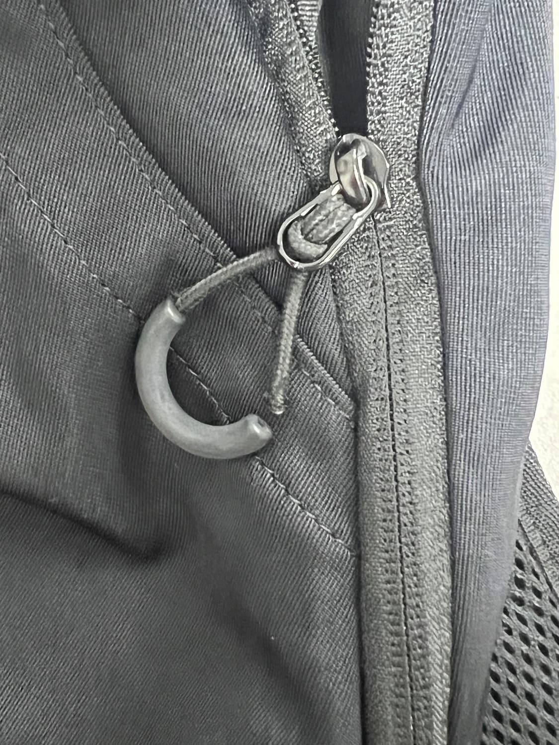 미스치프 롬버스 백팩 상품이미지2