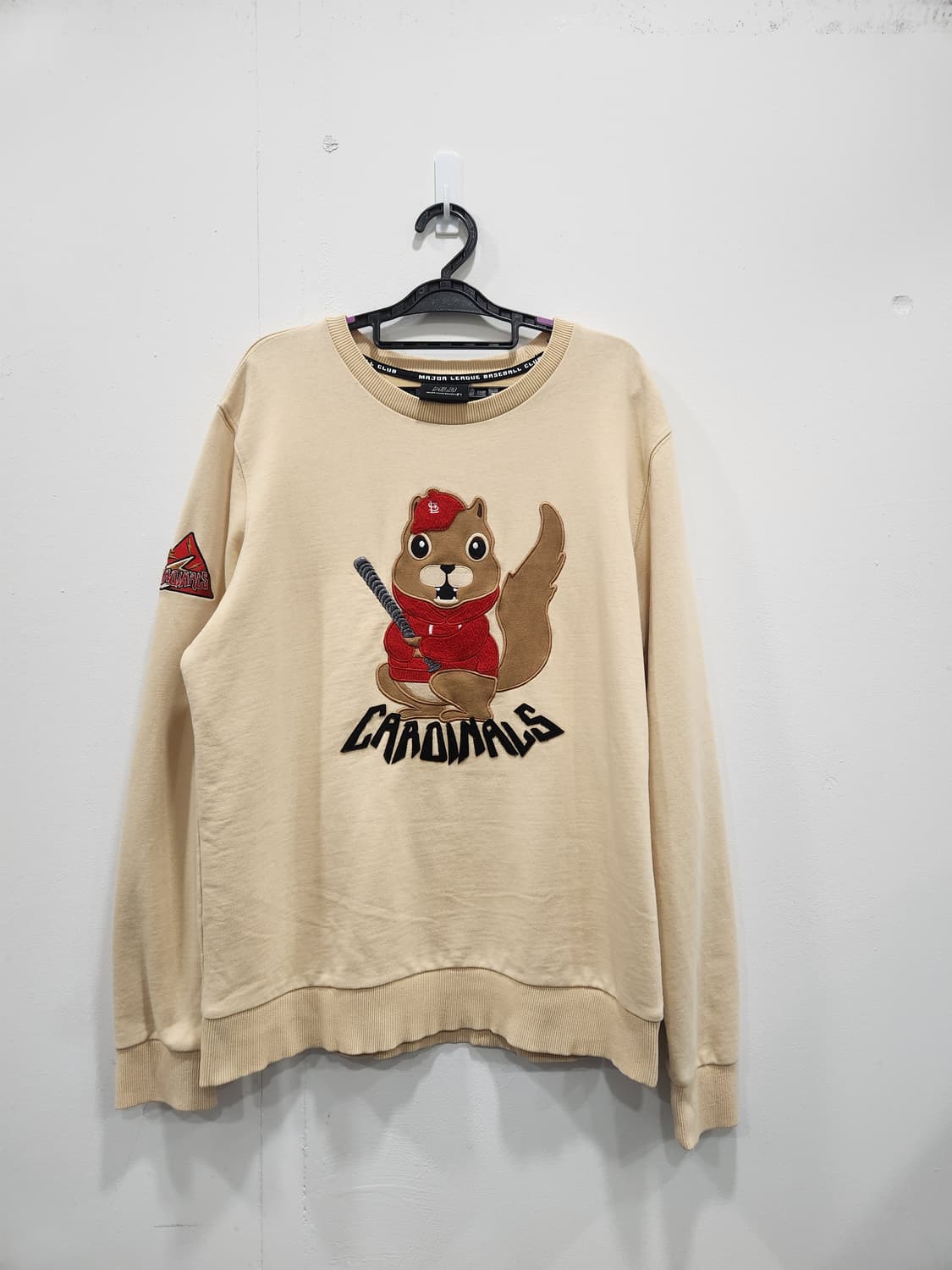 MLB 세인트루이스 카디널스 다람쥐 캐릭터 맨투맨 남성 100사이즈 상품이미지1