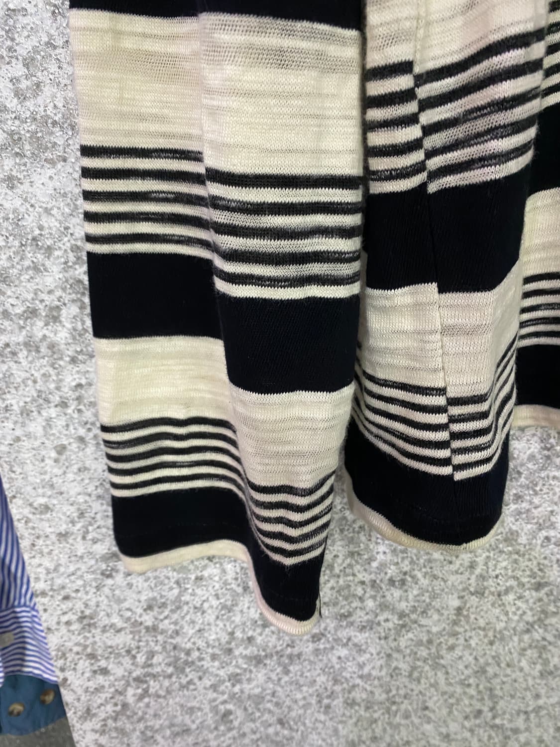 파르티멘토 스트라이프 오버핏 롱슬리브 B5011 상품이미지4