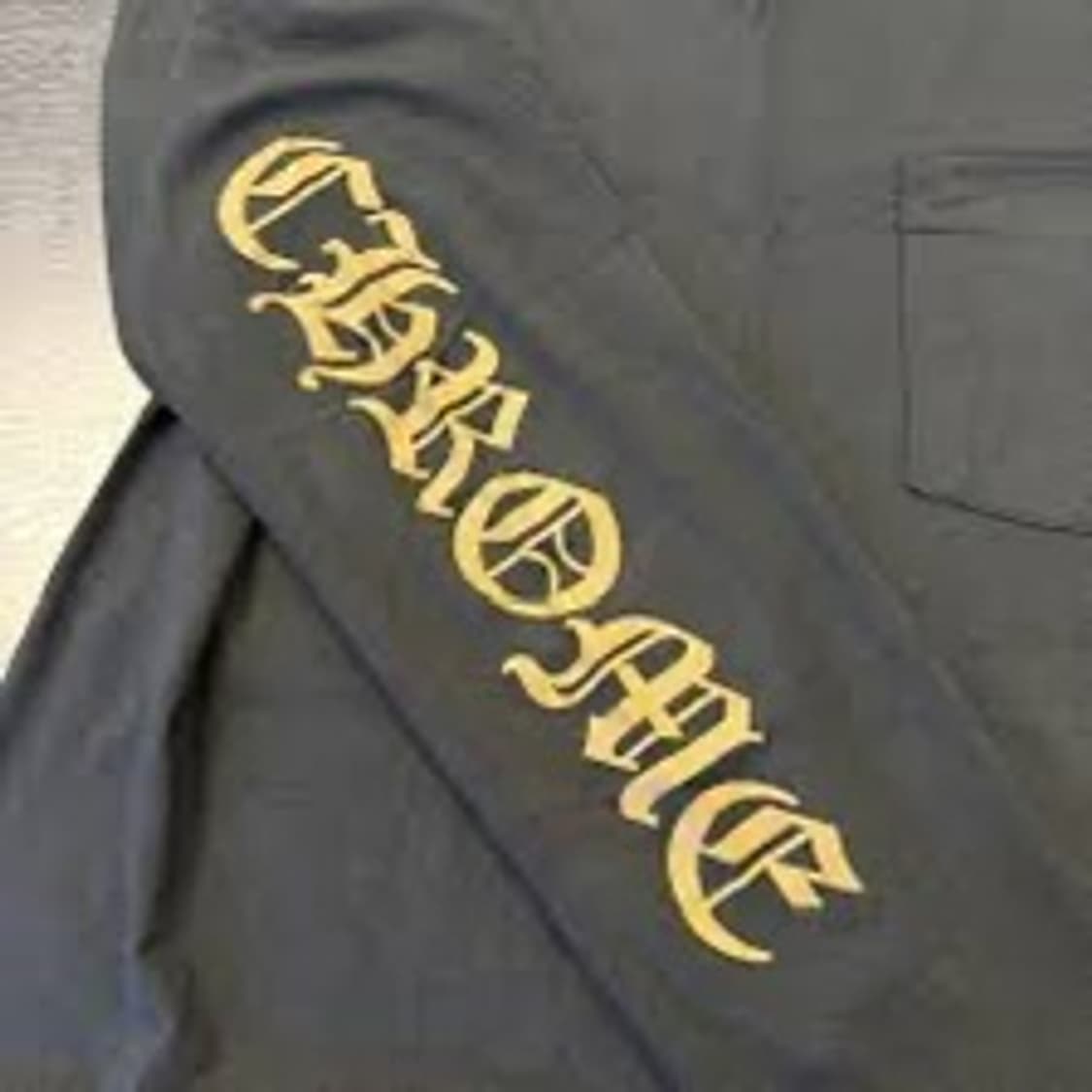 (미개봉) 크롬하츠 넥 로고 포켓 크루 롱슬리브 티셔츠 블랙 그린 XL 상품이미지6