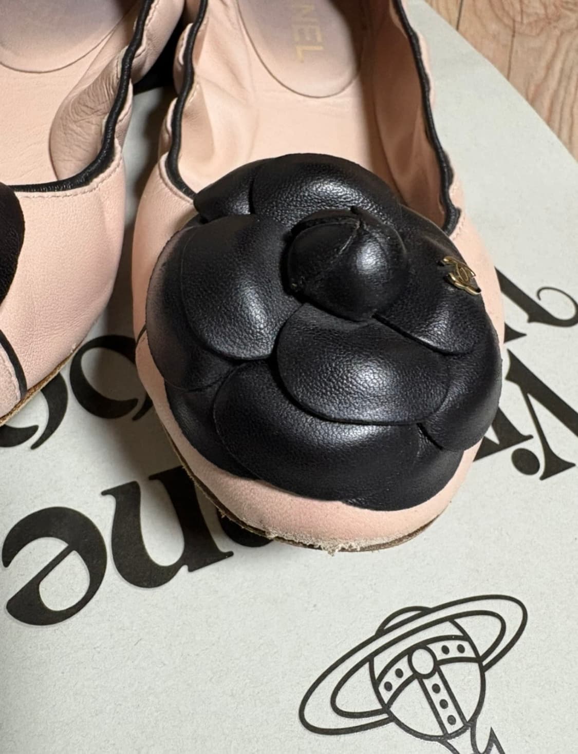 샤넬 까멜리아 발레리나 플랫슈즈 상품이미지3