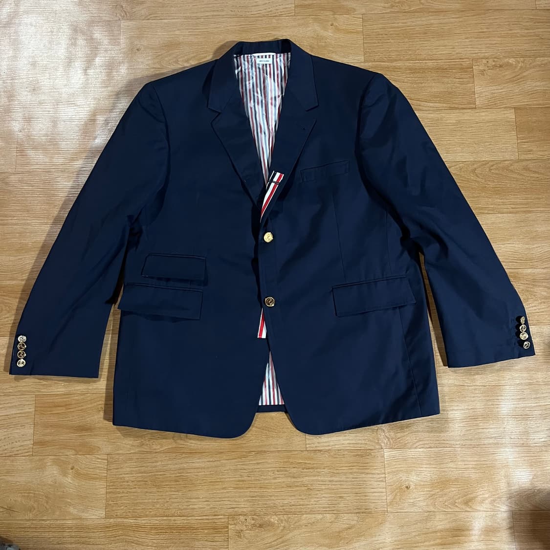 [110] 톰브라운 24ss 금장자켓 상품이미지4
