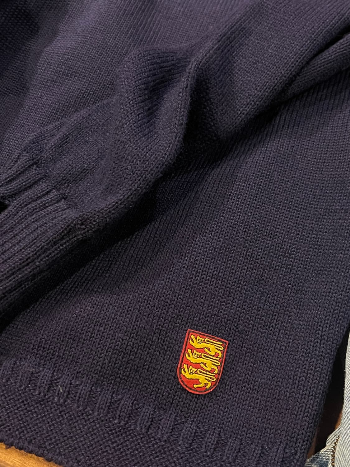 건지 울른스 네이비 니트 상품이미지4