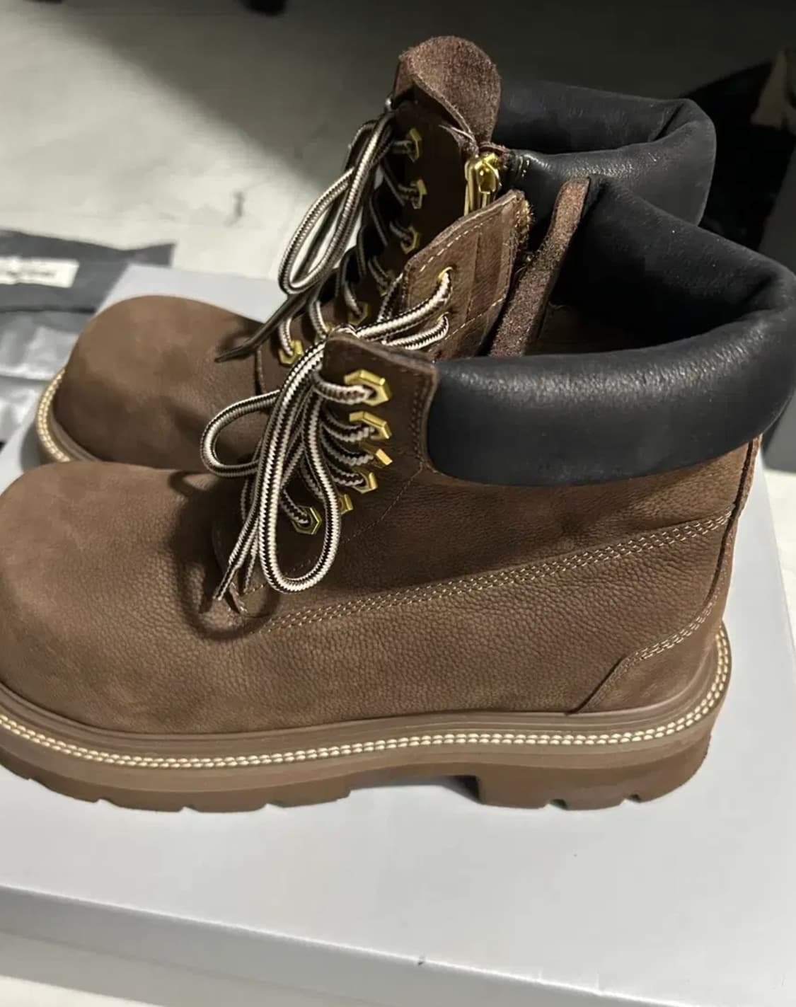 쏘유레슈어 벨루가 에스프레소 브라운 상품이미지3