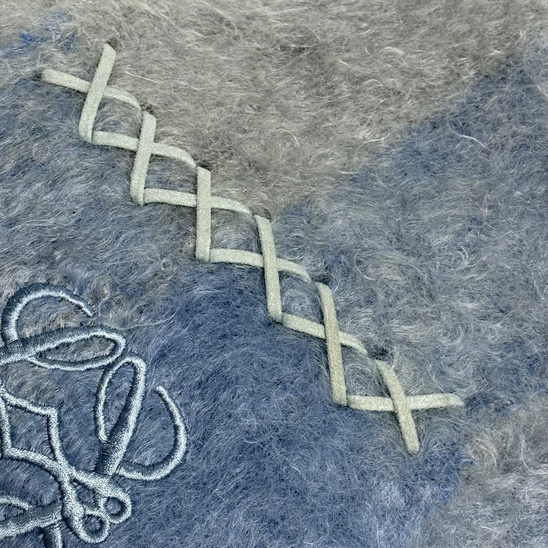 로에베 머플러 상품이미지6