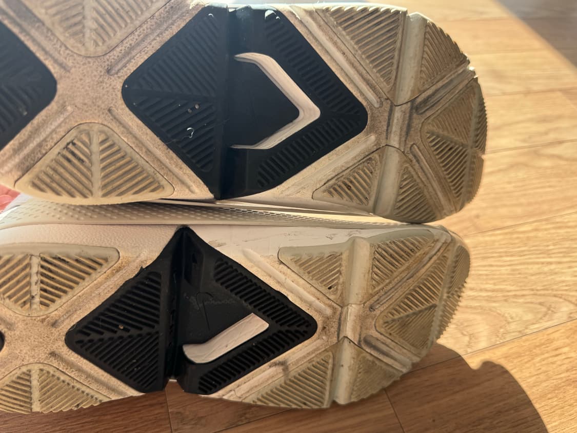 [나이키] 고 플라이이즈 흰색 슬립온 275mm 상품이미지9